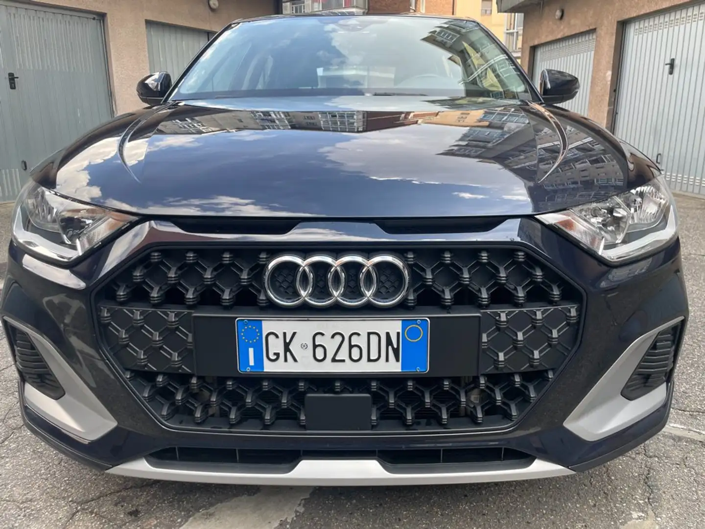 Audi A1 A1 Citycarver 30 1.0 tfsi Ed One Ad 110cv s-tronic Blu/Azzurro - 2