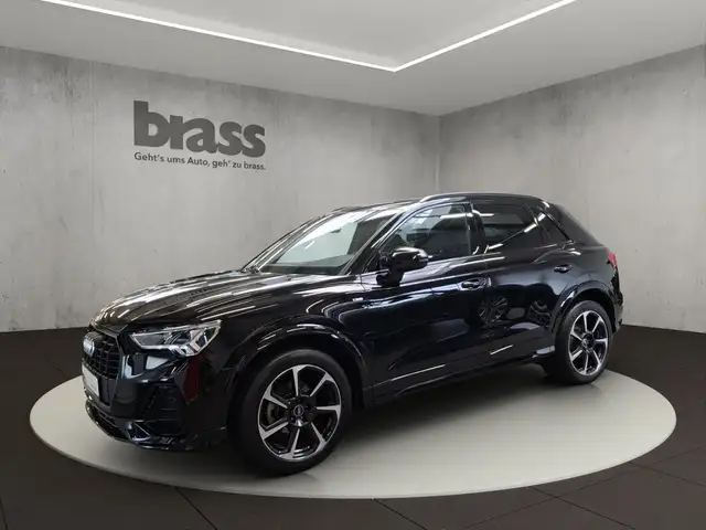 Audi Q3 35 1.5 TFSI S line