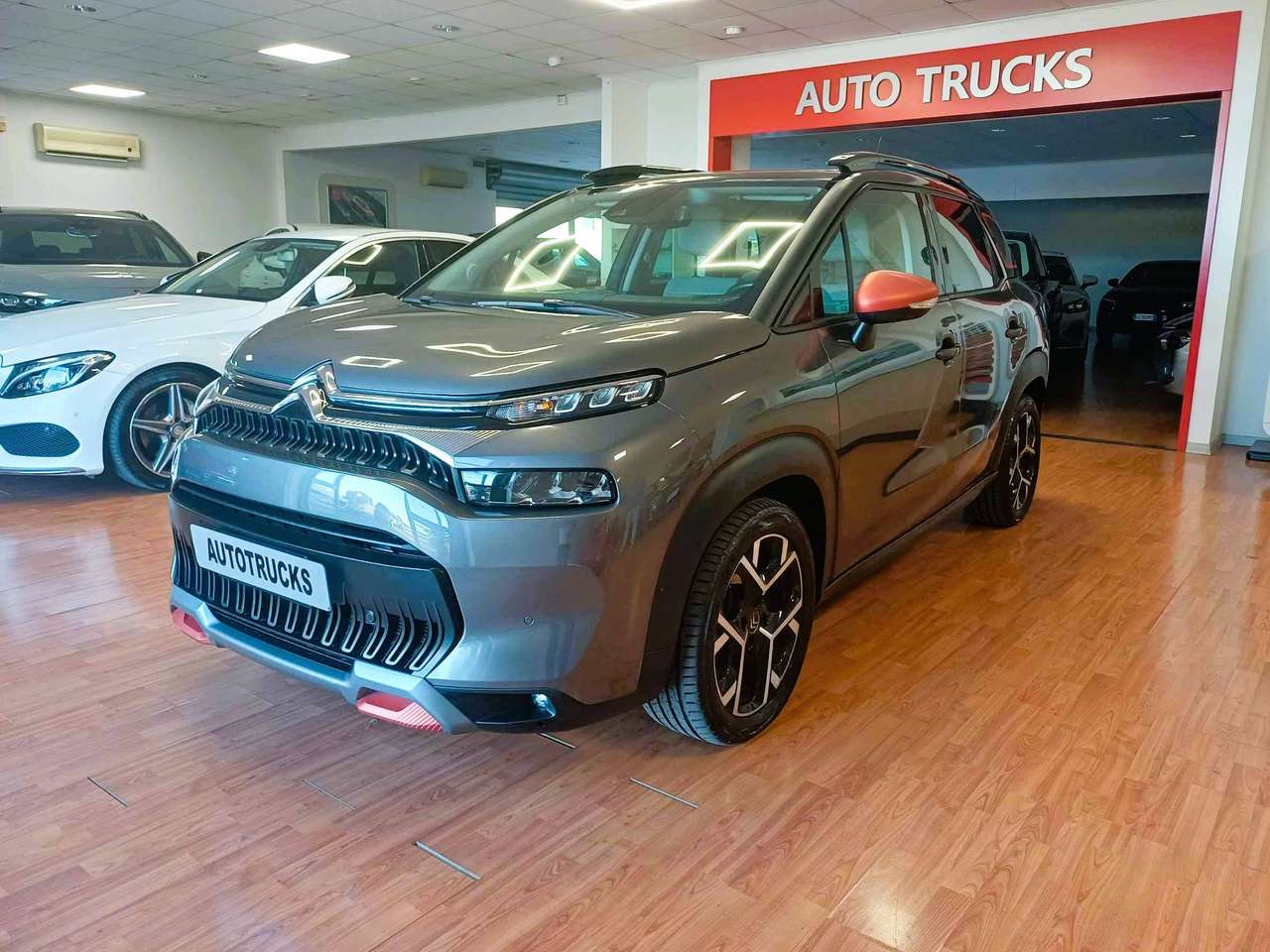 Citroen C3 C3 Aircross Aircross 1.5 bluehdi Shine Pack s