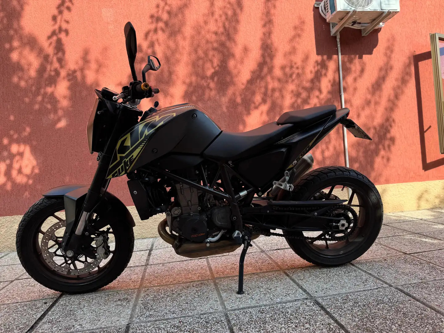 KTM 690 Duke Negru - 2