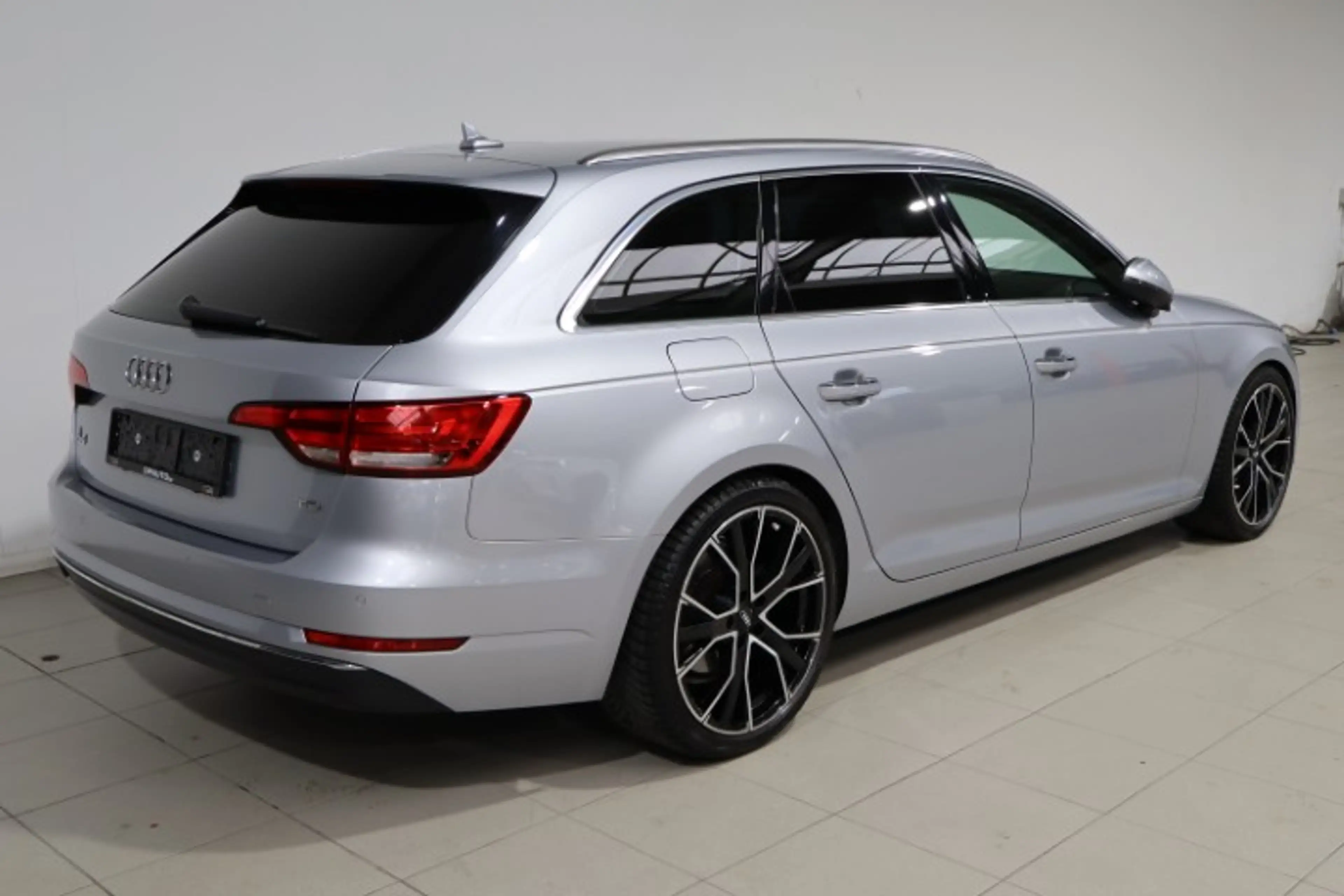 Audi A4 A4 Avant 2.0 TDi S tronic — photo 7