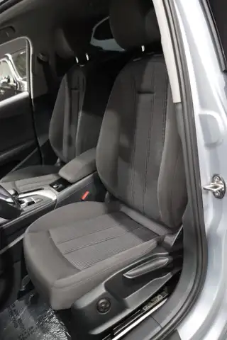 Audi A4 view 13