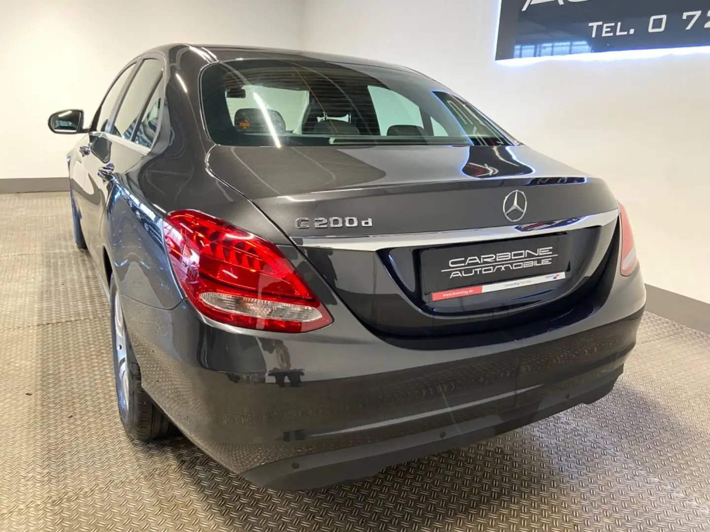 Mercedes-Benz C 200 C -Klasse Limousine Automatik Gris - 2