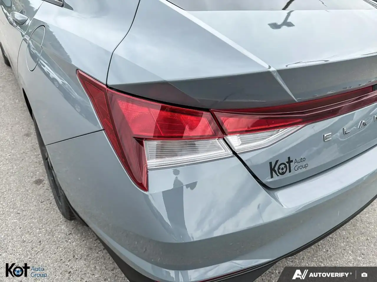 Hyundai ELANTRA снимка Hyundai ELANTRA