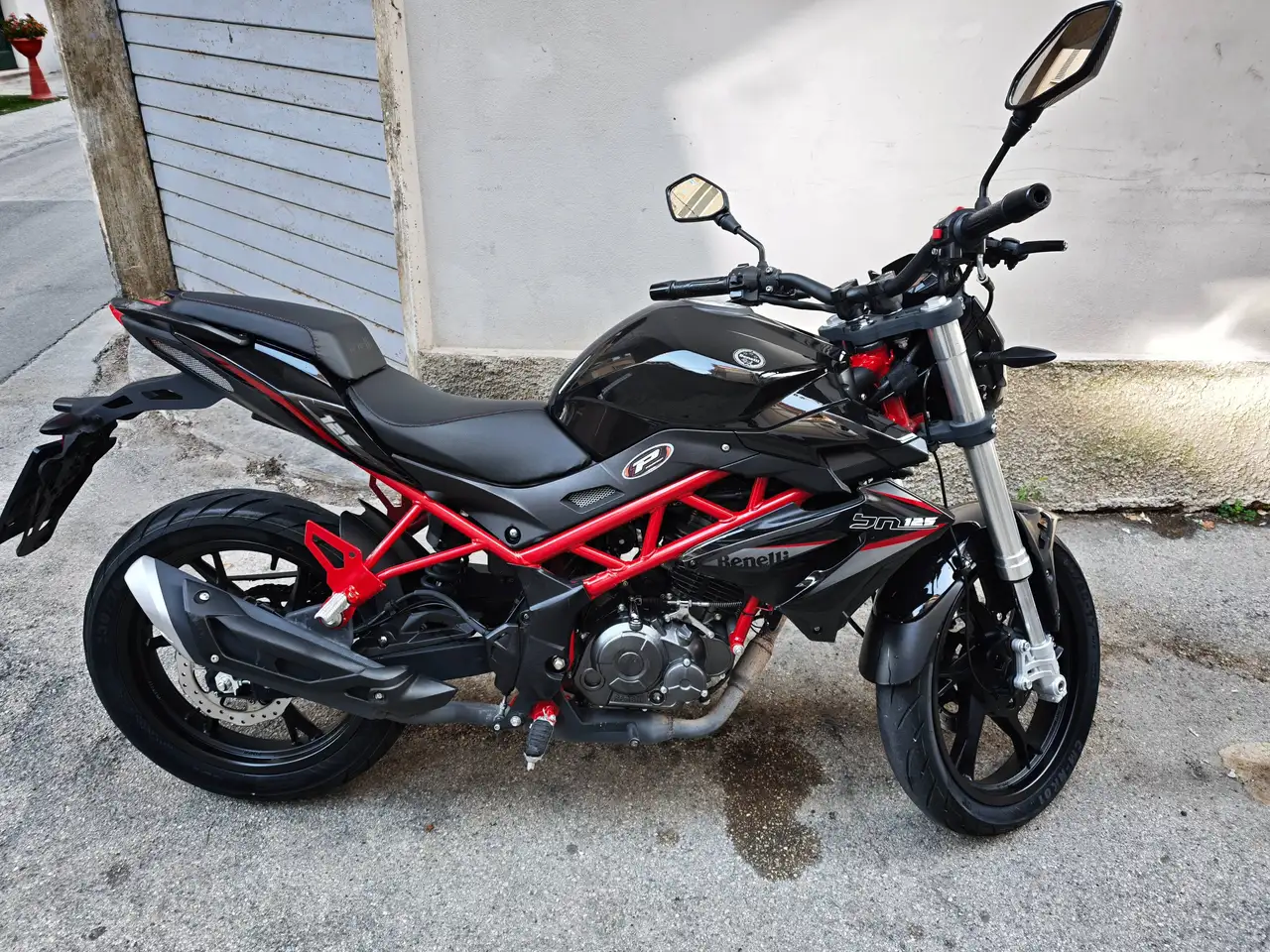 Benelli BN 125