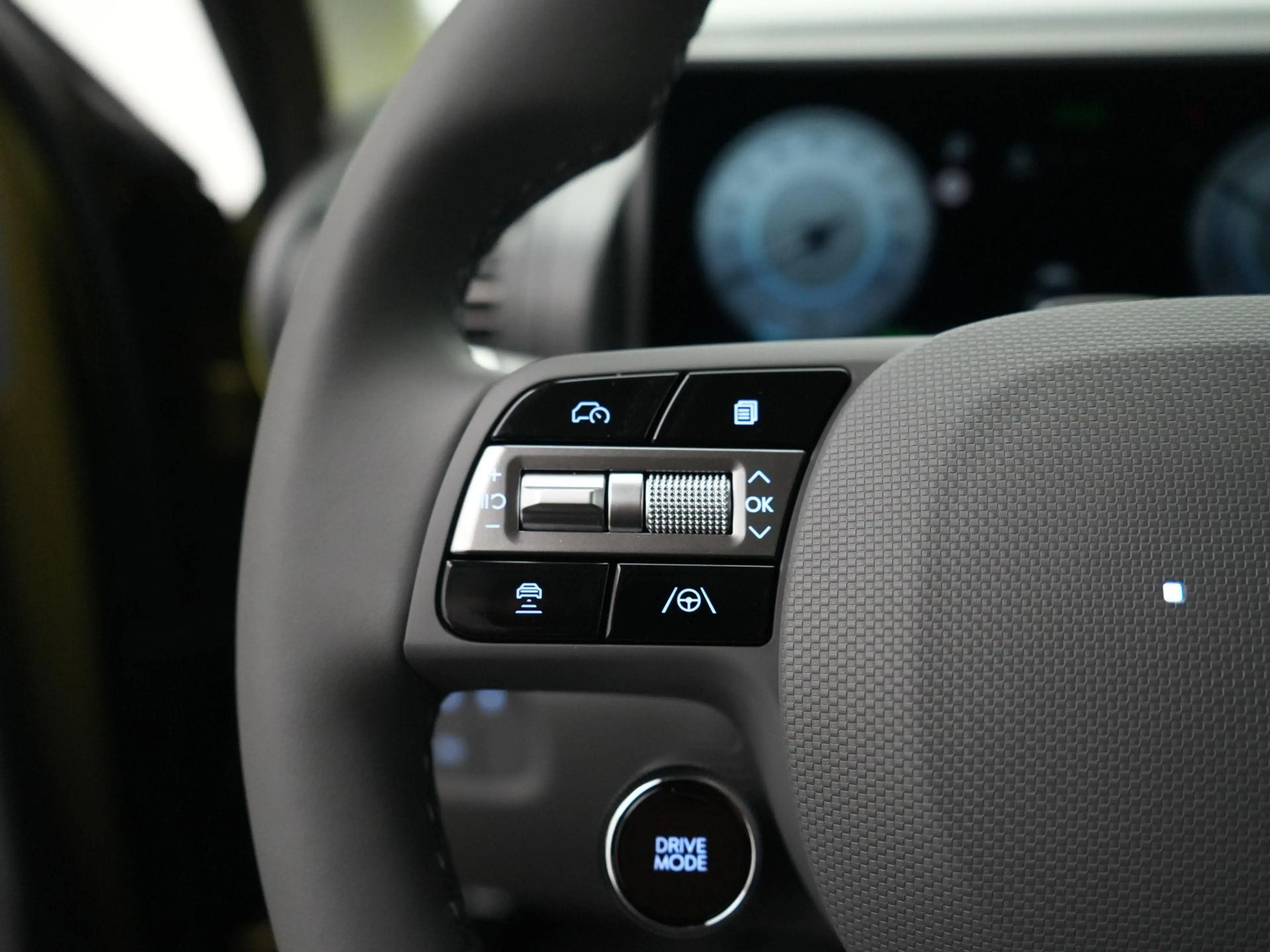 Hyundai Inster Cross Sky Plus 49 kWh | Warmtepomp | Stoelverwarmi — photo 15