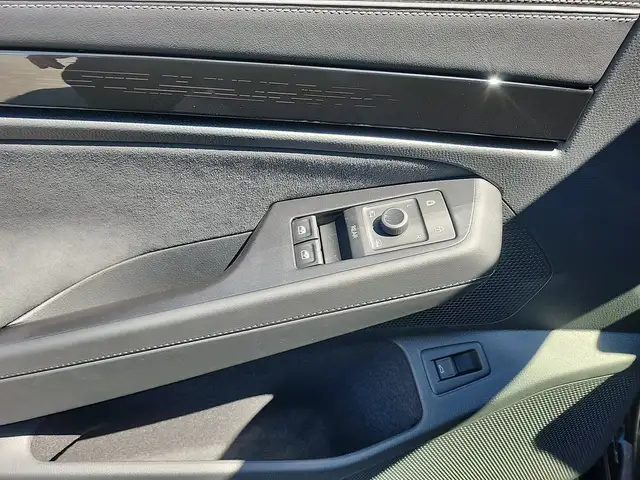 Volkswagen Id.7 view 11