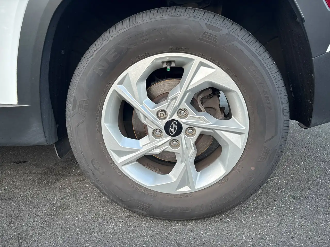 Hyundai TUCSON снимка Hyundai TUCSON