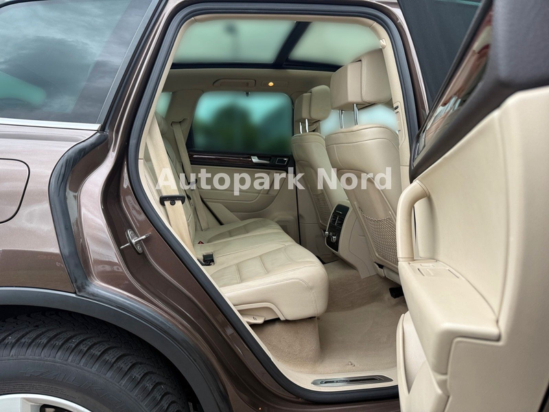 Volkswagen Touareg 3.0 V6 TDI BMT Exclusive - VOLL! — photo 15