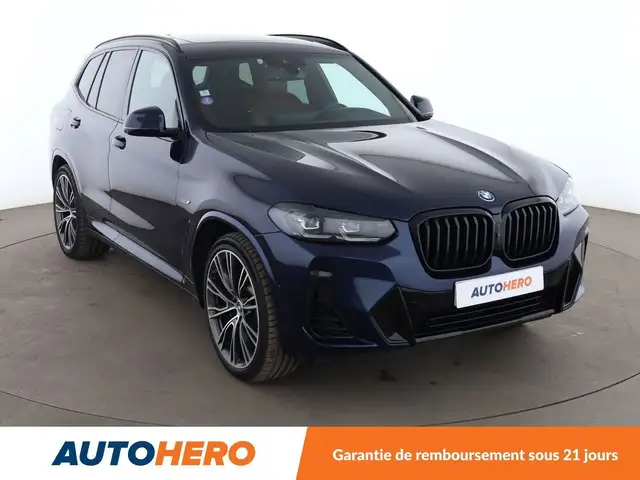 BMW X3 view 8