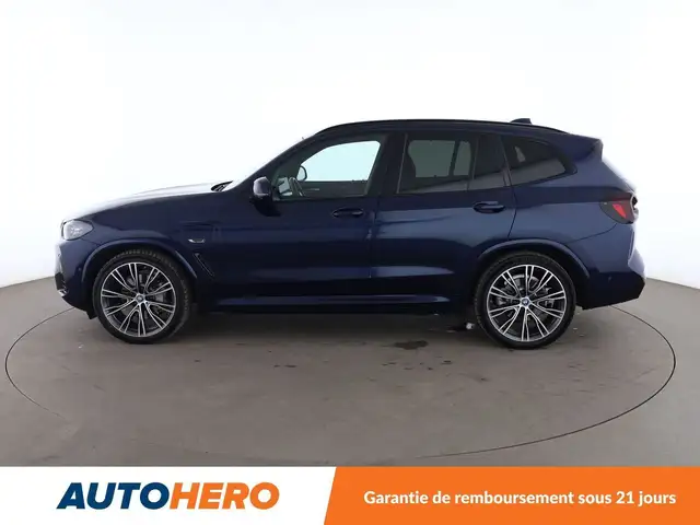 BMW X3 view 3