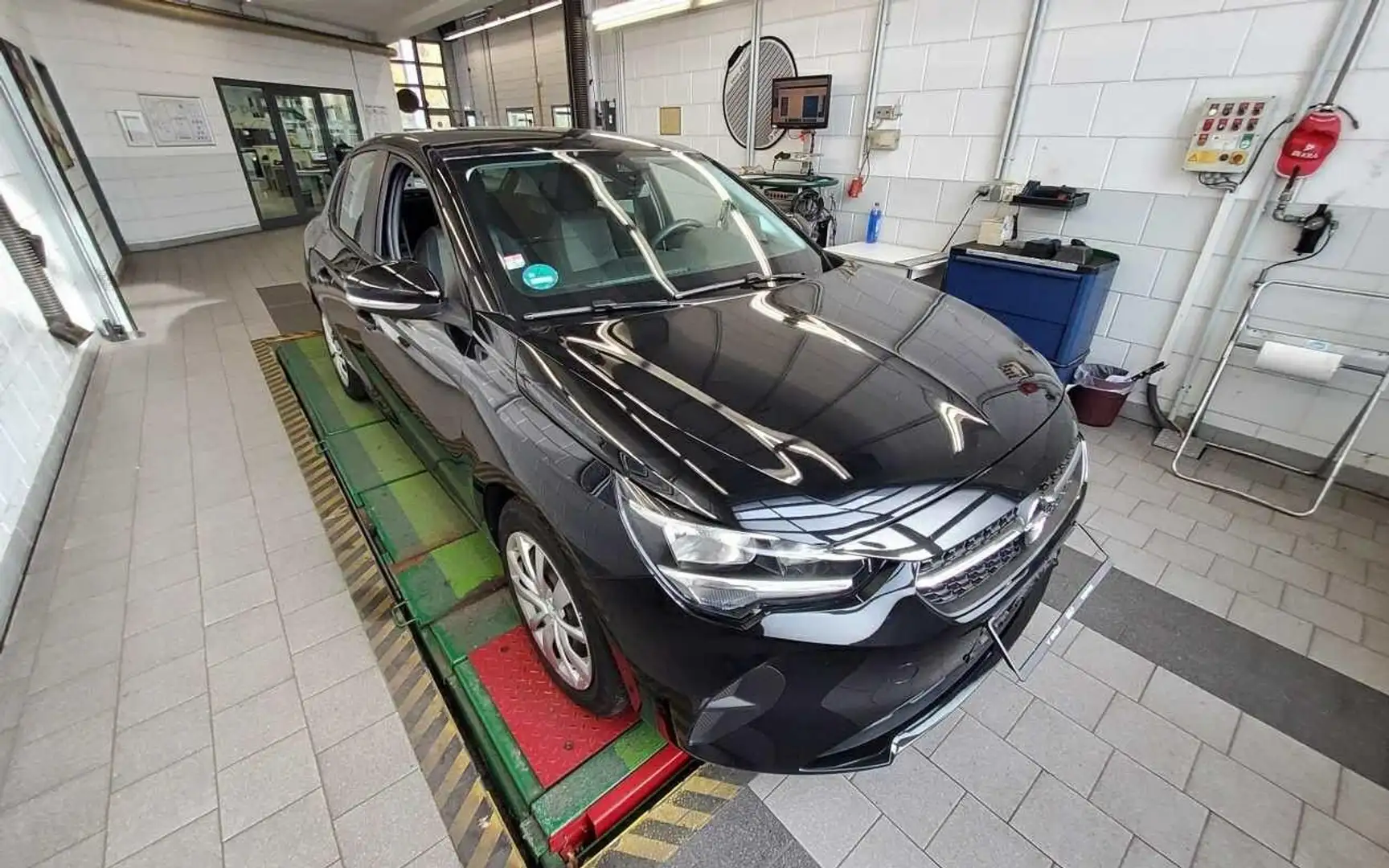 Opel Corsa F Edition 1.5D 8-fach Rf 89'km 1.Hd LED Schwarz - 2