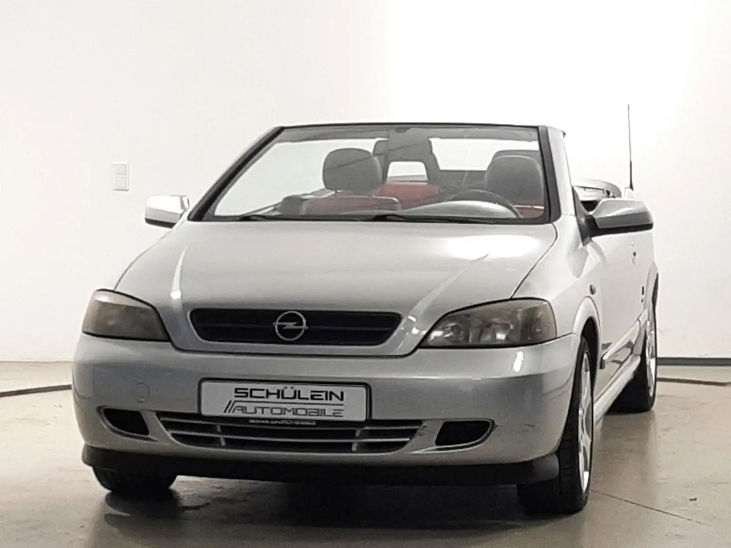 Opel Astra Cabrio 2.2 16V Linea Rossa *SHZ*Klima*AHK* Silber - 1