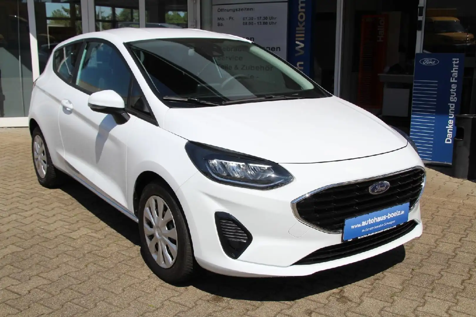 Ford Fiesta Cool & Connect Blanc - 1