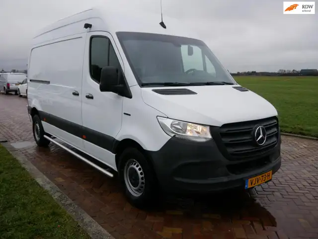 Mercedes-Benz ESprinter L2H2 55 kWh AC SHOH-92% ** 8999 EX BTW *