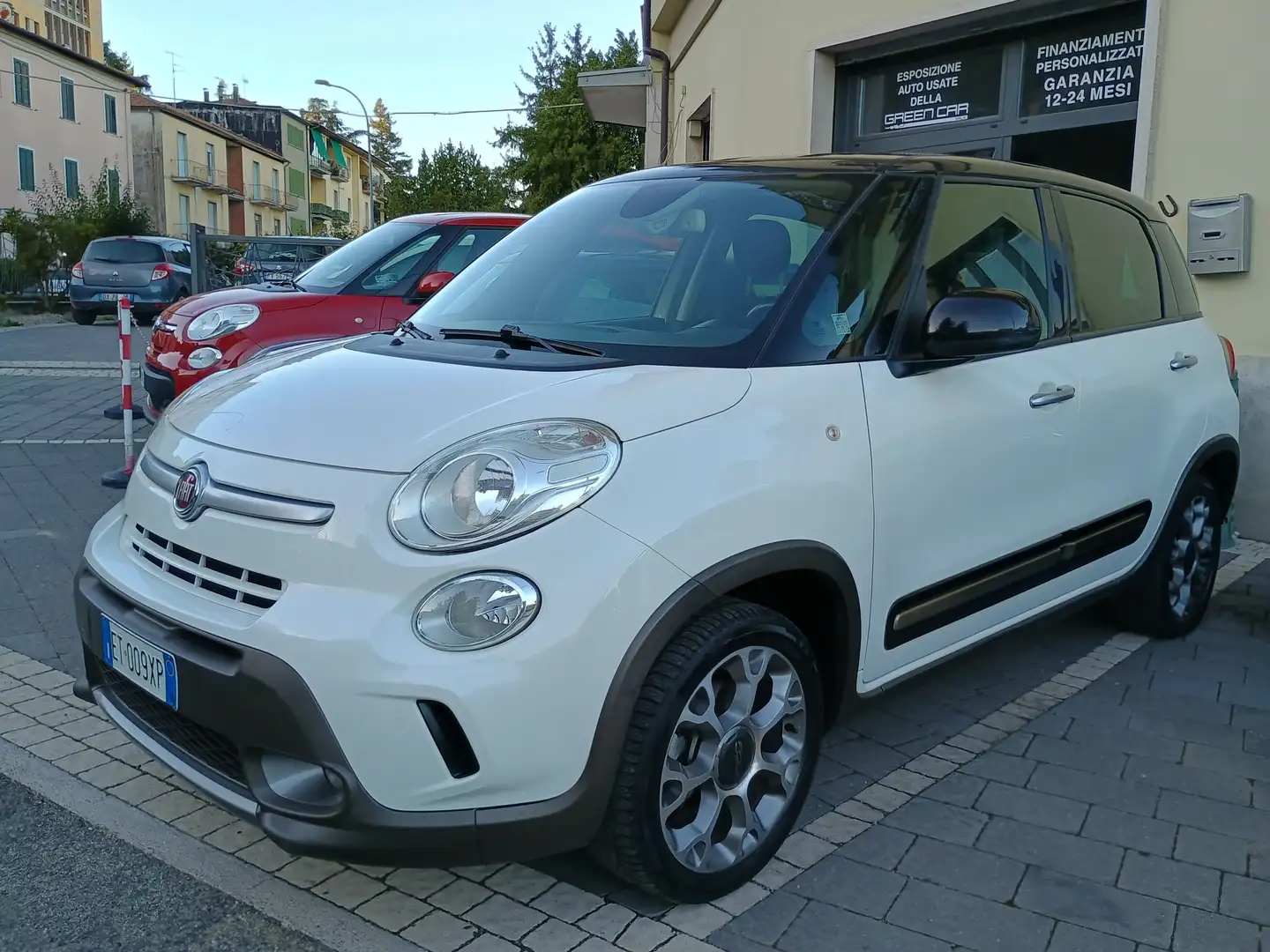 Fiat 500L 500L 1.3 mjt Trekking 85cv Bianco - 1