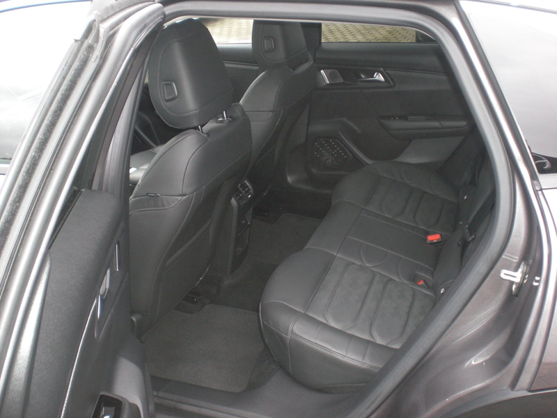 Citroen C5 X Shine Hybrid* Navi*LED*Leder* — photo 12