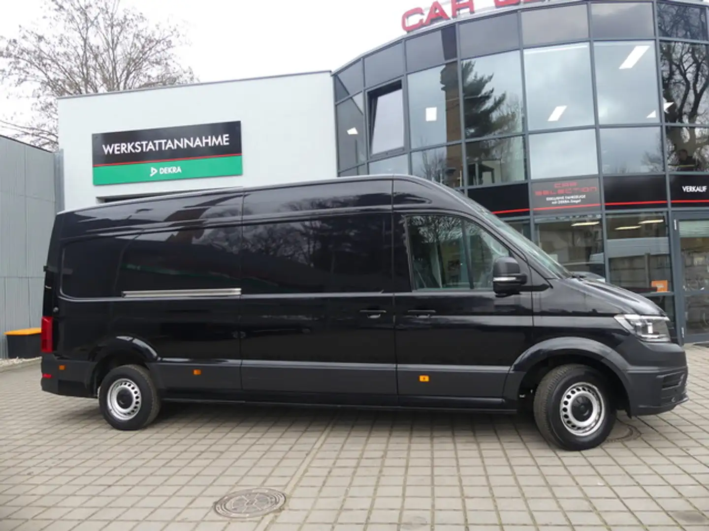 Volkswagen Crafter Kasten 35 lang Hochdach L4H3 KAMERA/AHK Black - 1