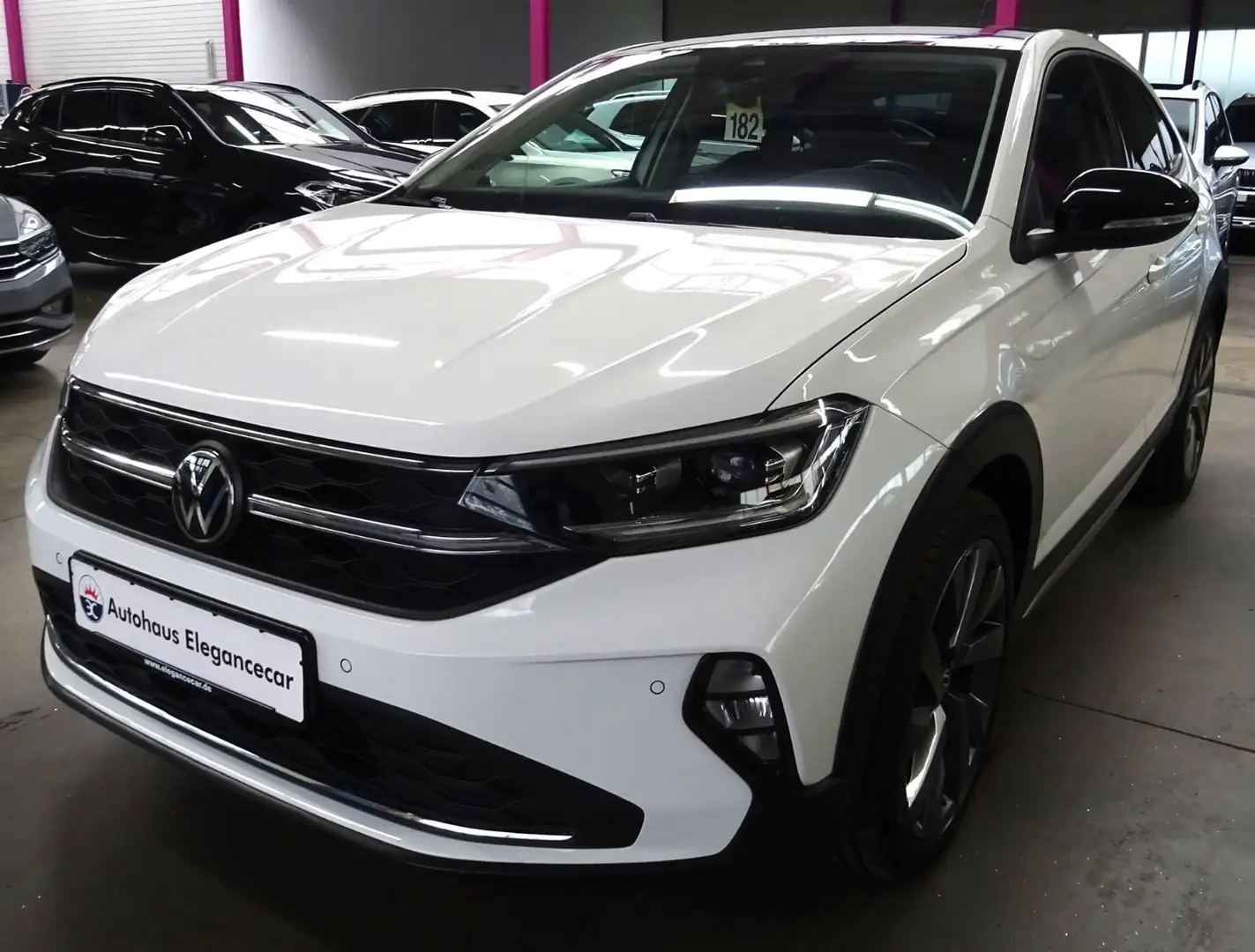 Volkswagen Taigo TAIGO 1.0 TSI STYLE*PANO*ACC*CAM*KEY*IQ MATRIX Blanc - 1