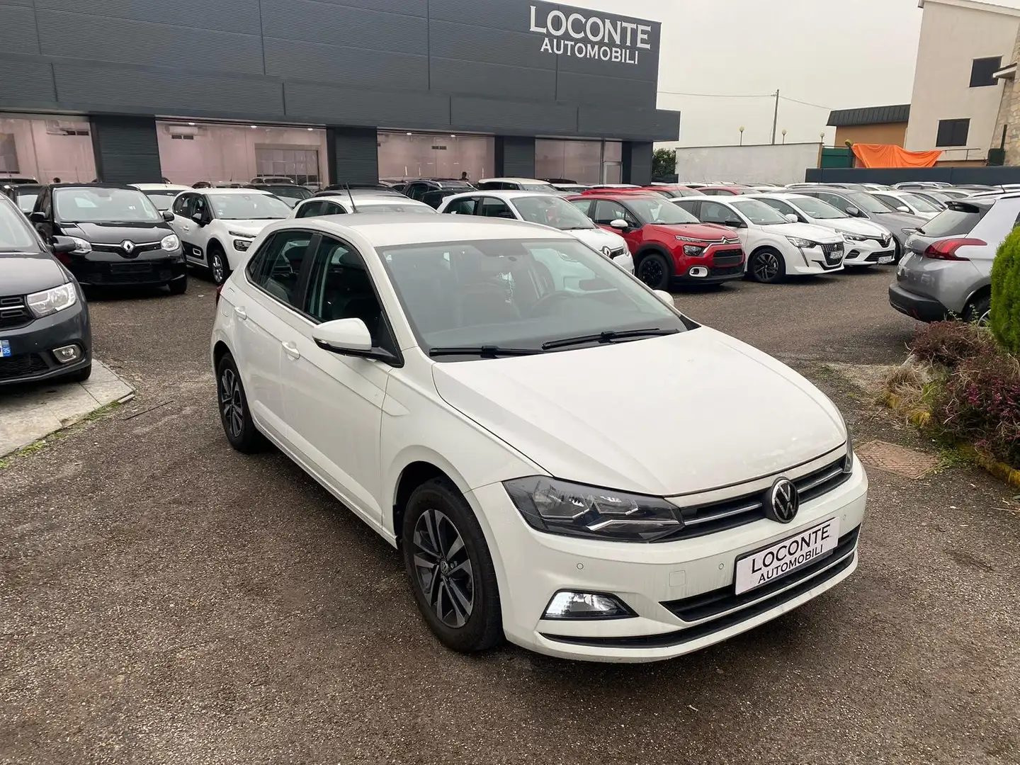 Volkswagen Polo 1.0 tsi Comfortline 95cv Blanc - 1