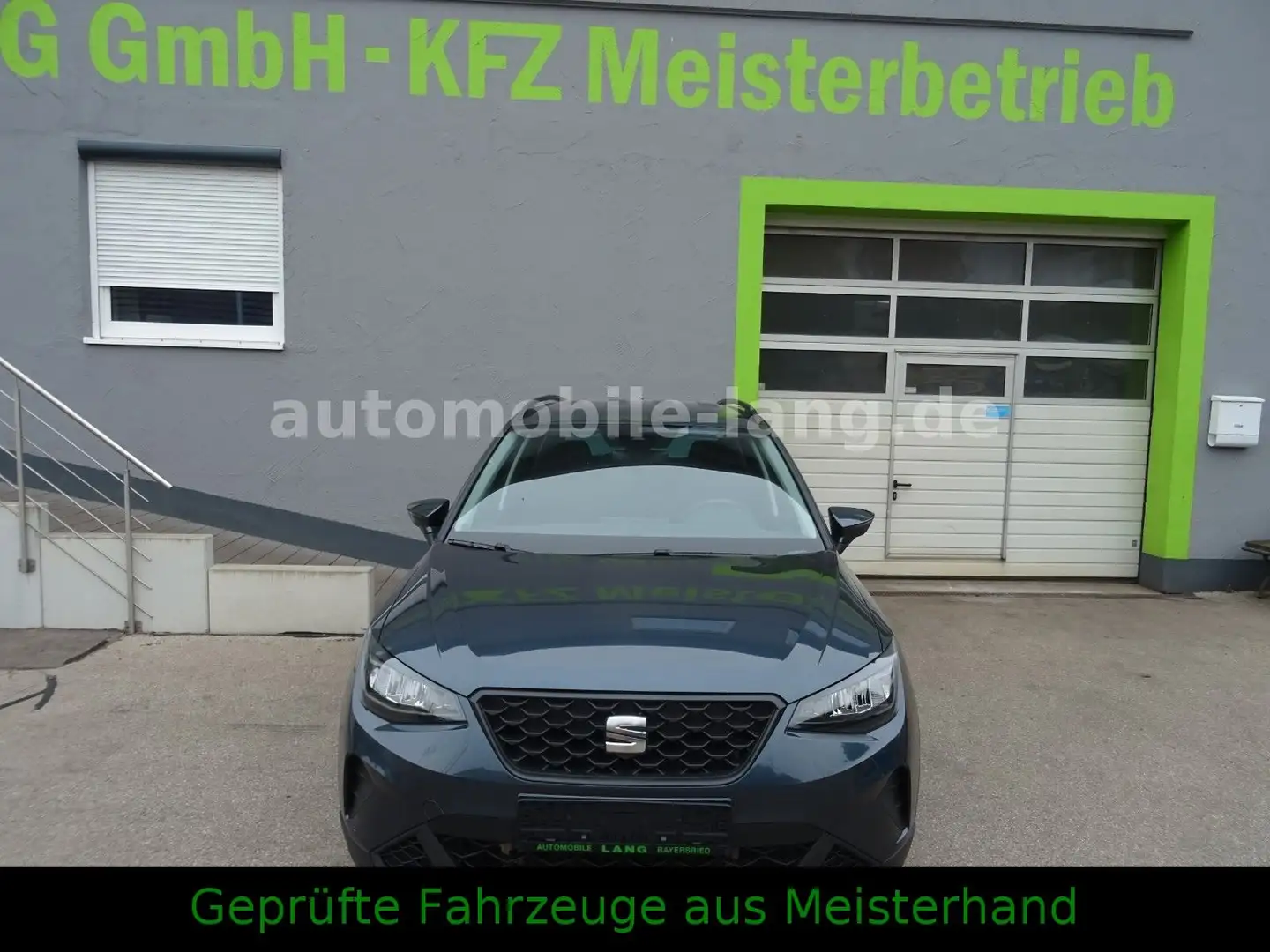SEAT Arona 1,0 Style #SHZ #LED #PDC #NAVI Gris - 2