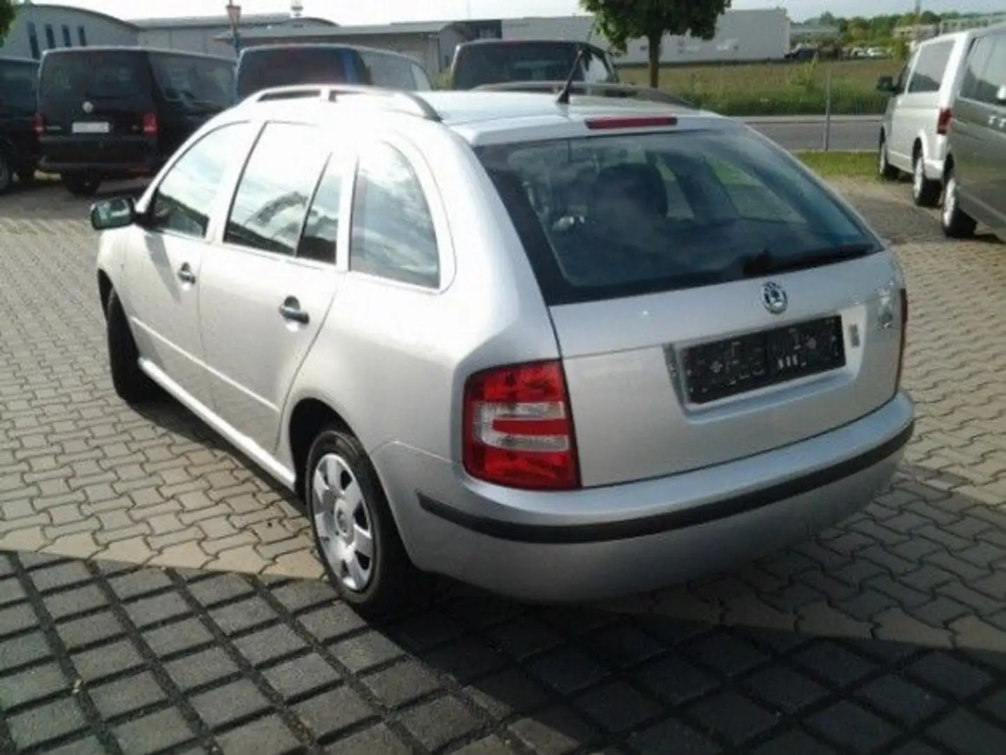 Skoda Fabia Combi Klima TÜV NEU ! Beige - 2