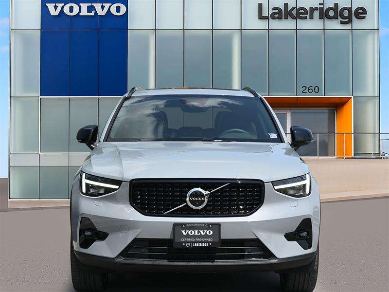 2024 Volvo XC40