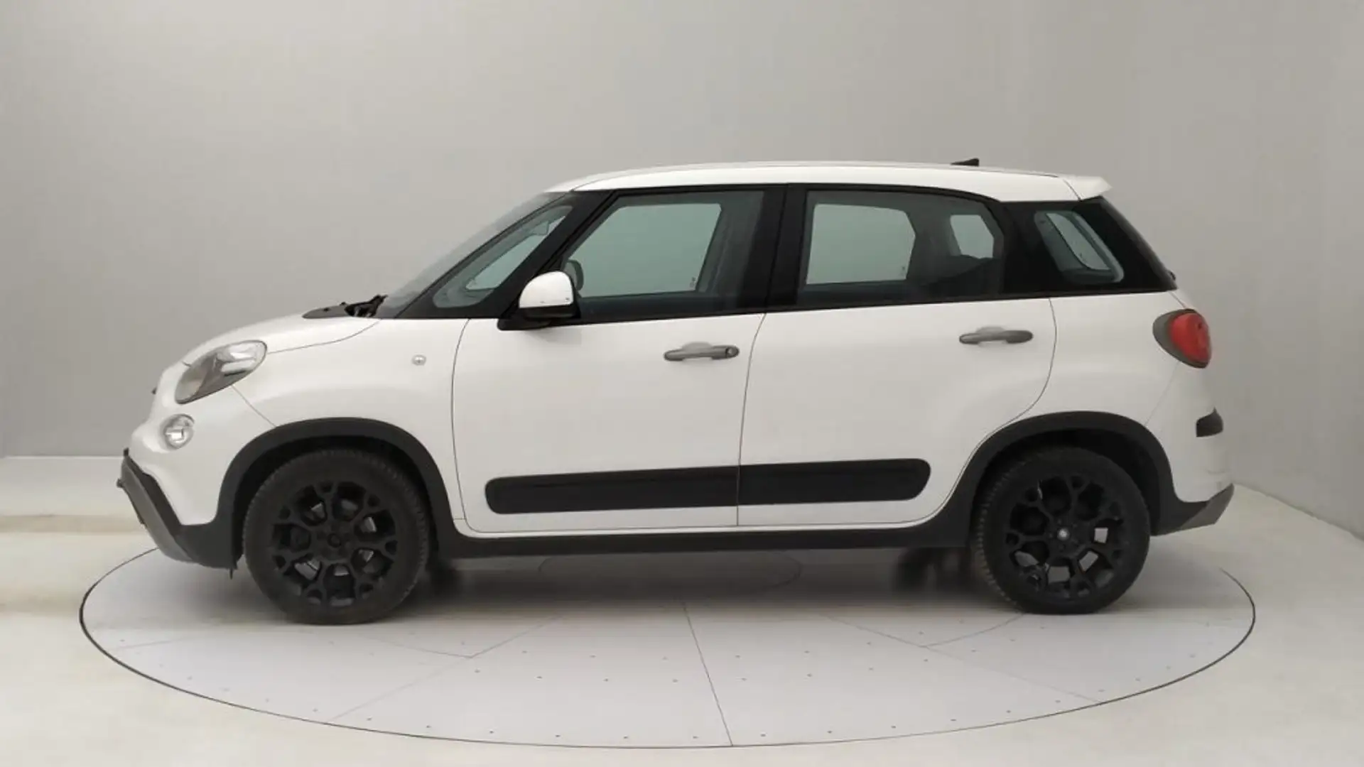 Fiat 500L Cross 1.4 s&s 95cv my20 Weiß - 2