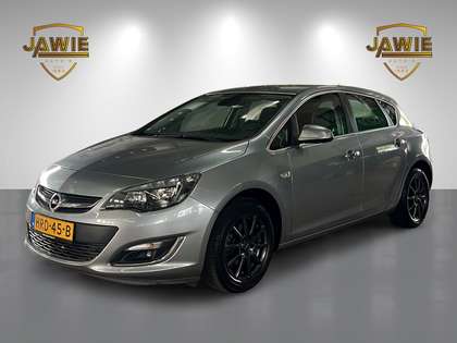 Opel Astra 1.4 Turbo Berlin
