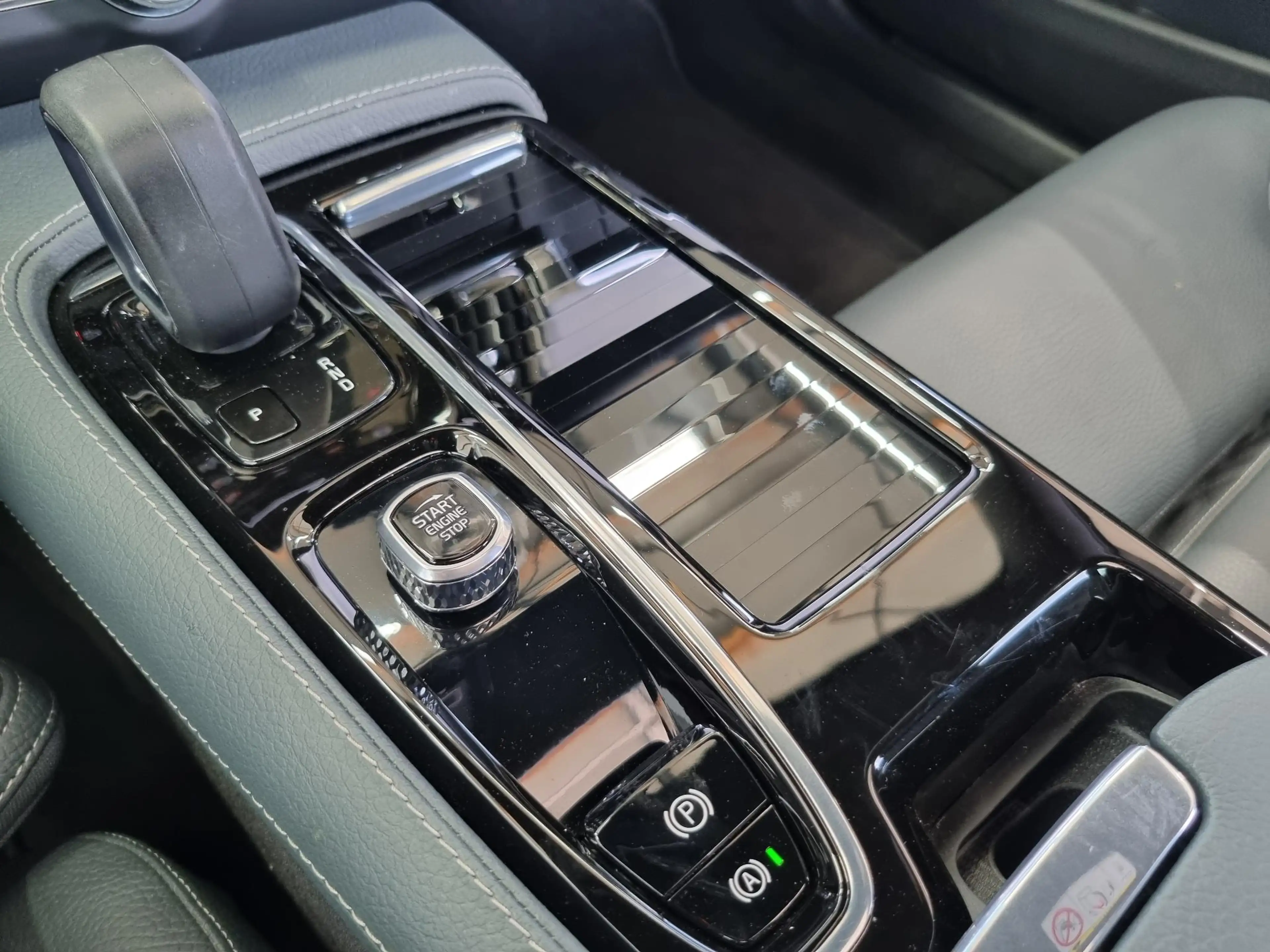 Volvo V90 2.0 T6 AWD Inscription LEER / PANORAMADAK / ACC / — photo 18