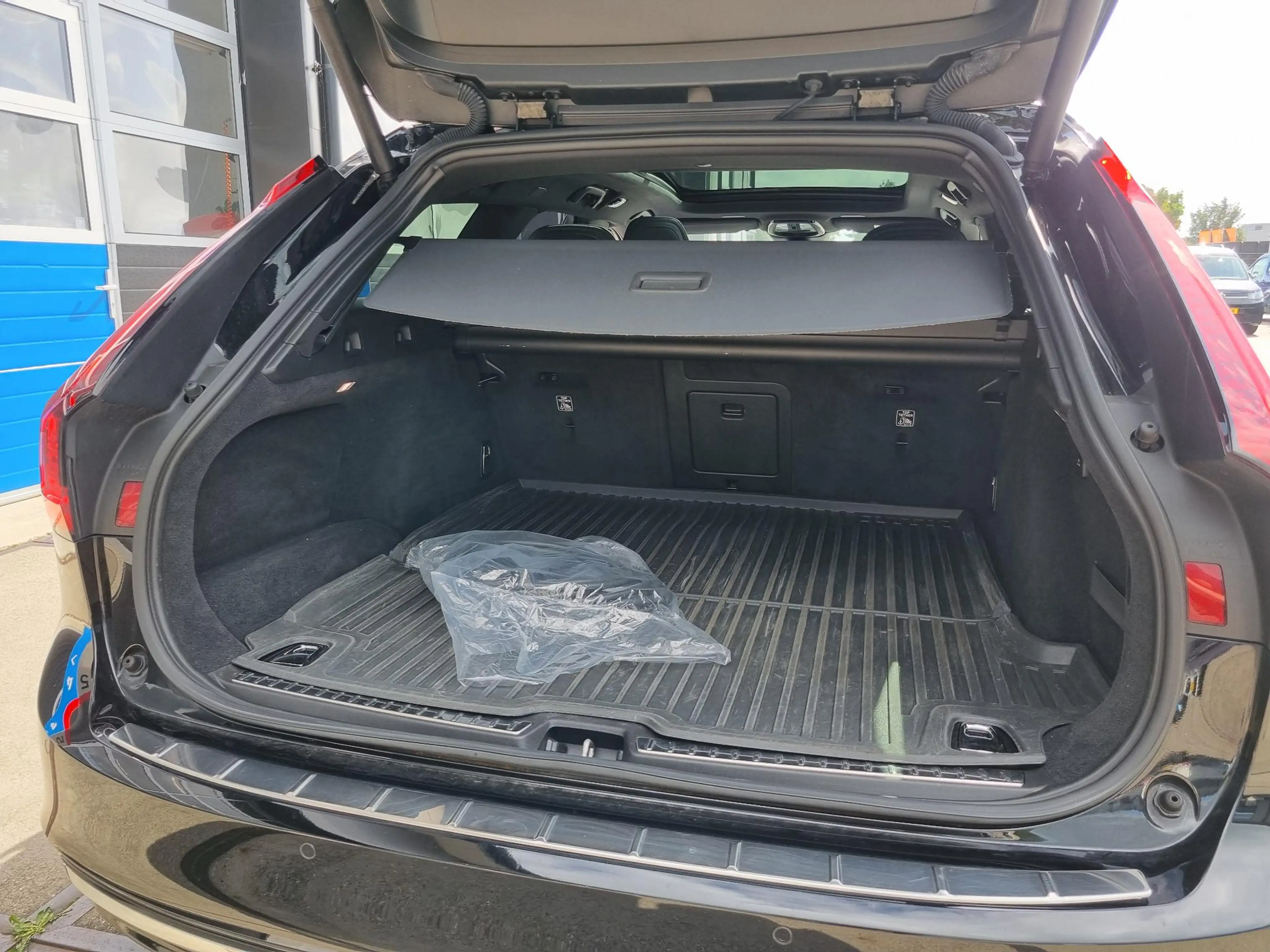 Volvo V90 2.0 T6 AWD Inscription LEER / PANORAMADAK / ACC / — photo 25