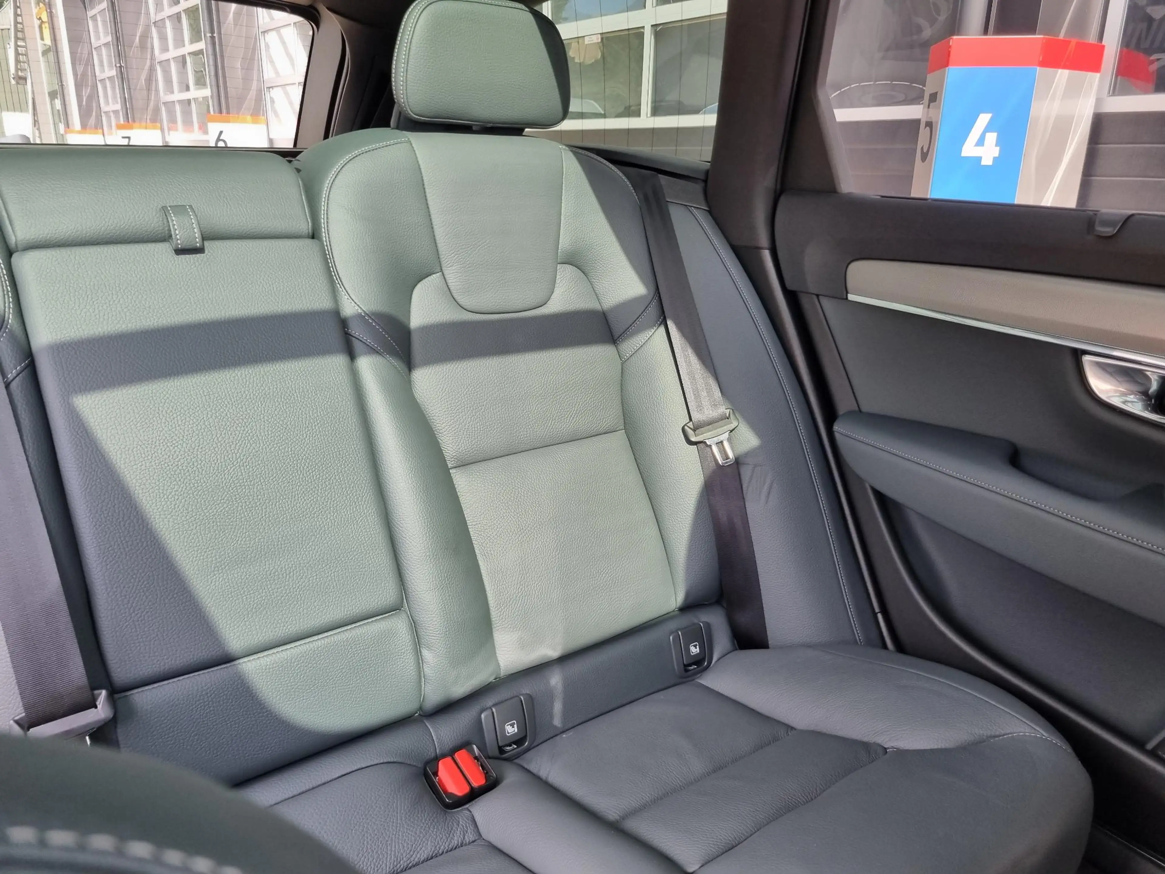 Volvo V90 2.0 T6 AWD Inscription LEER / PANORAMADAK / ACC / — photo 13