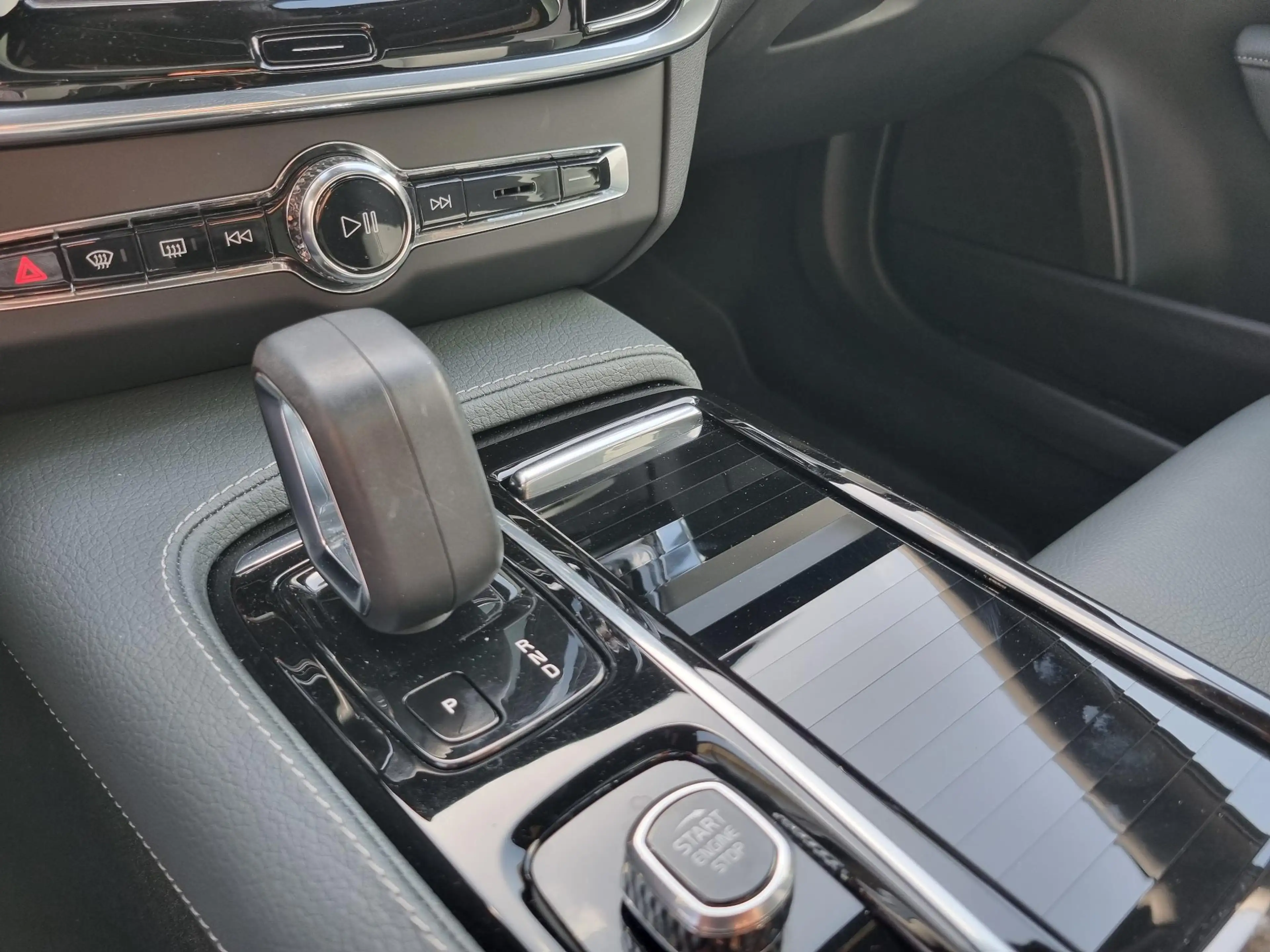 Volvo V90 2.0 T6 AWD Inscription LEER / PANORAMADAK / ACC / — photo 19