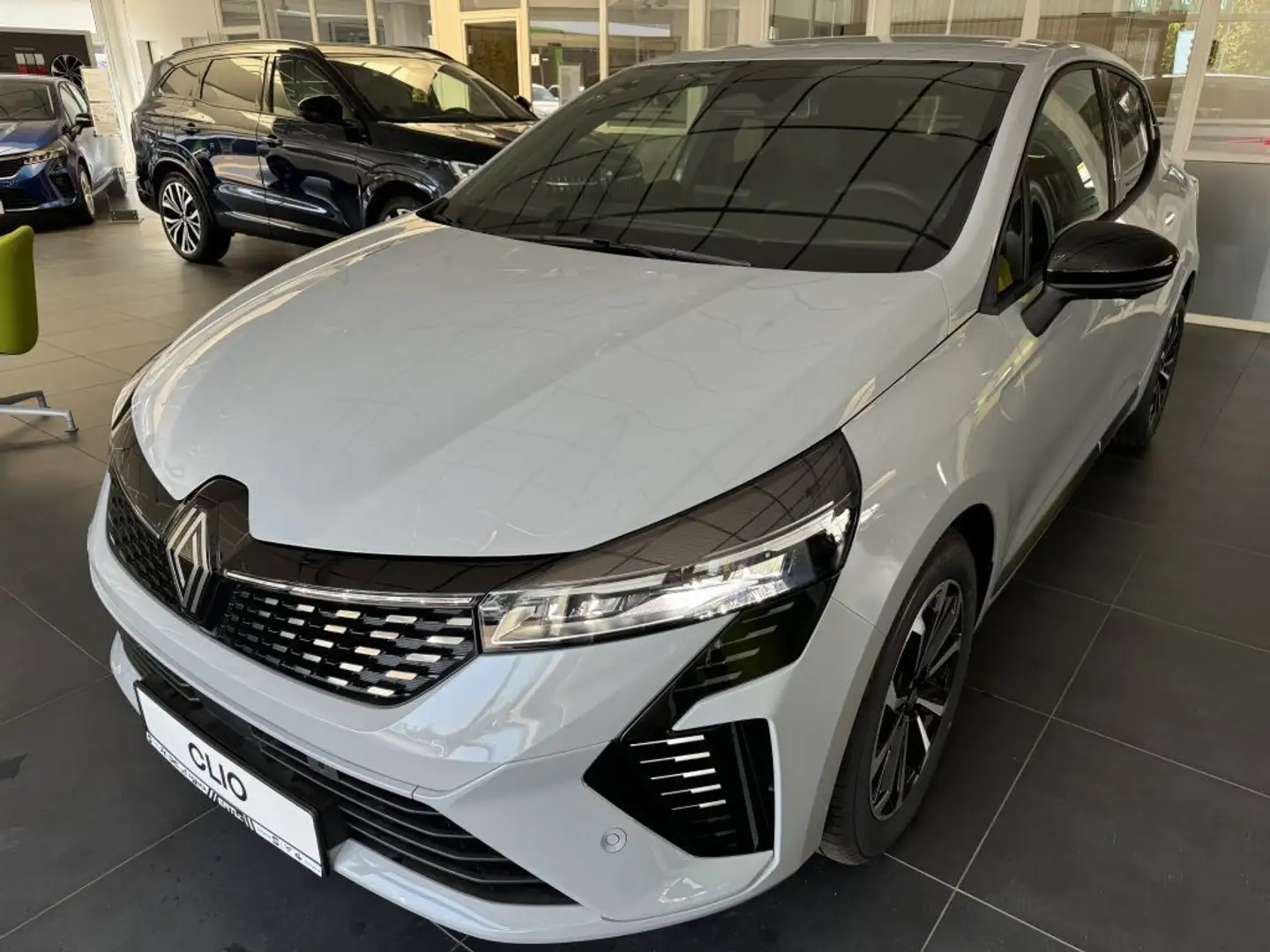 Renault Clio Techno TCe 90 ABS Fahrerairbag Seitenairbag Grau - 1