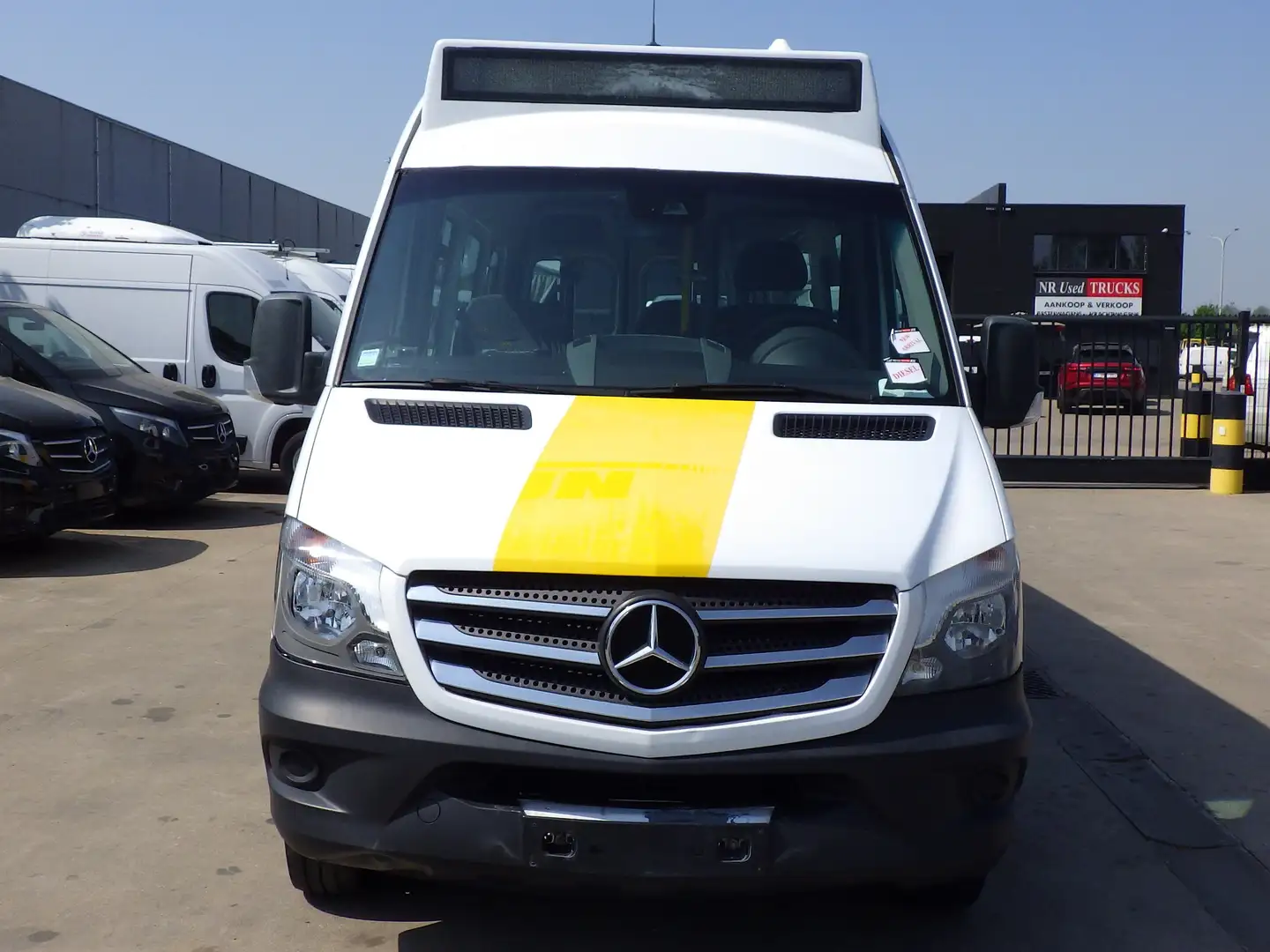 Mercedes-Benz Sprinter 513 Belbus (Stock ID 882) Blanc - 2