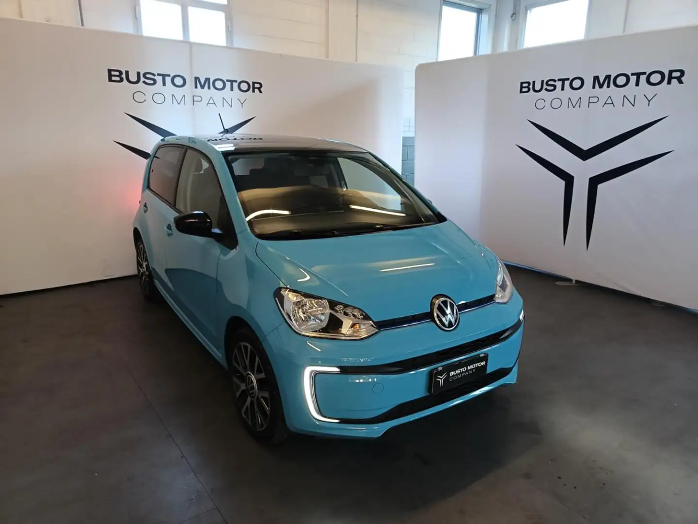 Volkswagen e-up! 82 CV Bleu - 1