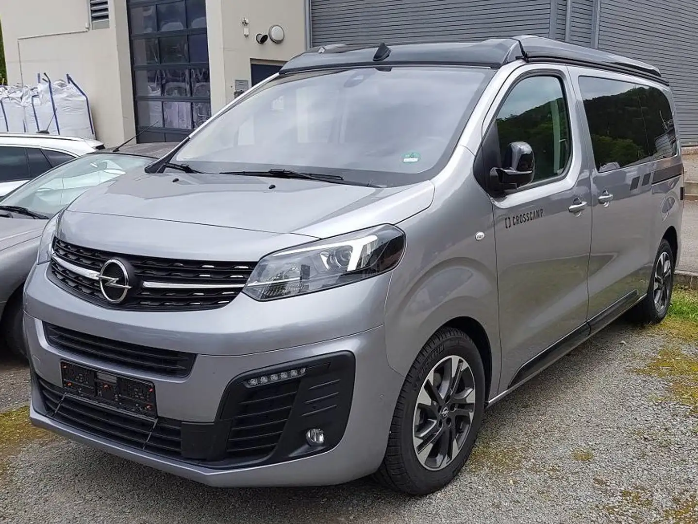 Opel Zafira Life Edition M (L2) Crosscamp Wohnmobil Dethleffs Grau - 1