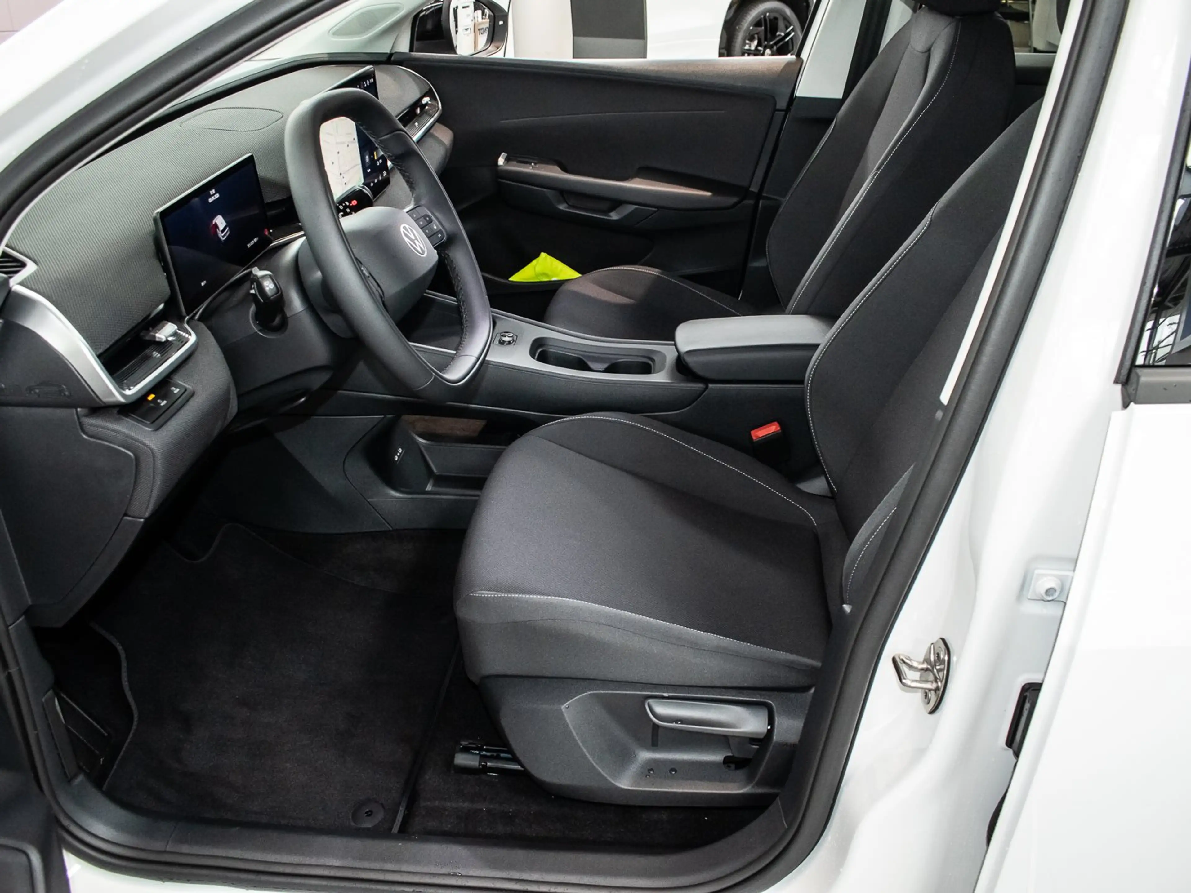 Volkswagen ID. Polo Life 52 kWh 1-Gang-Automatik LED/NAVI — photo 14