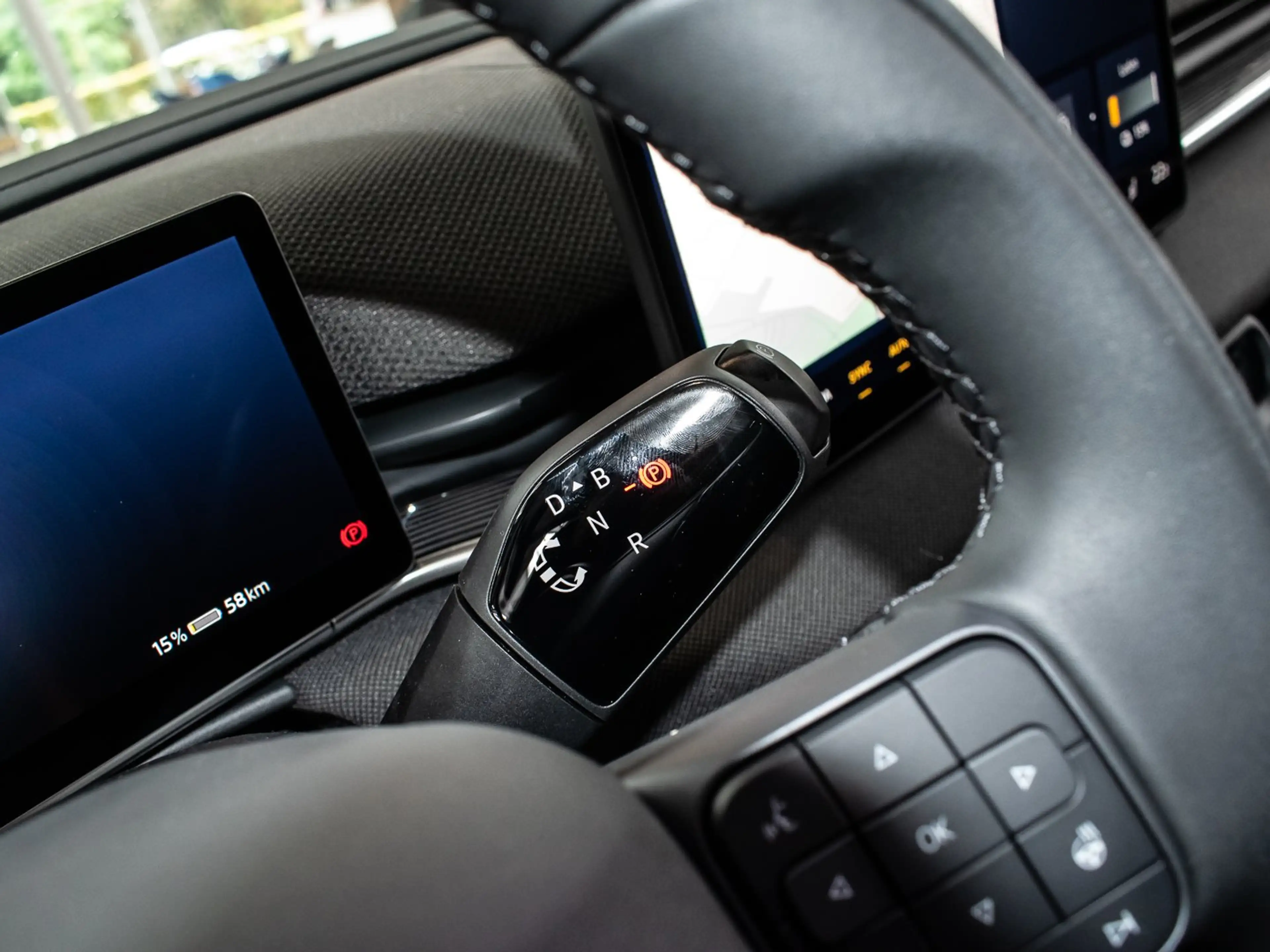 Volkswagen ID. Polo Life 52 kWh 1-Gang-Automatik LED/NAVI — photo 13