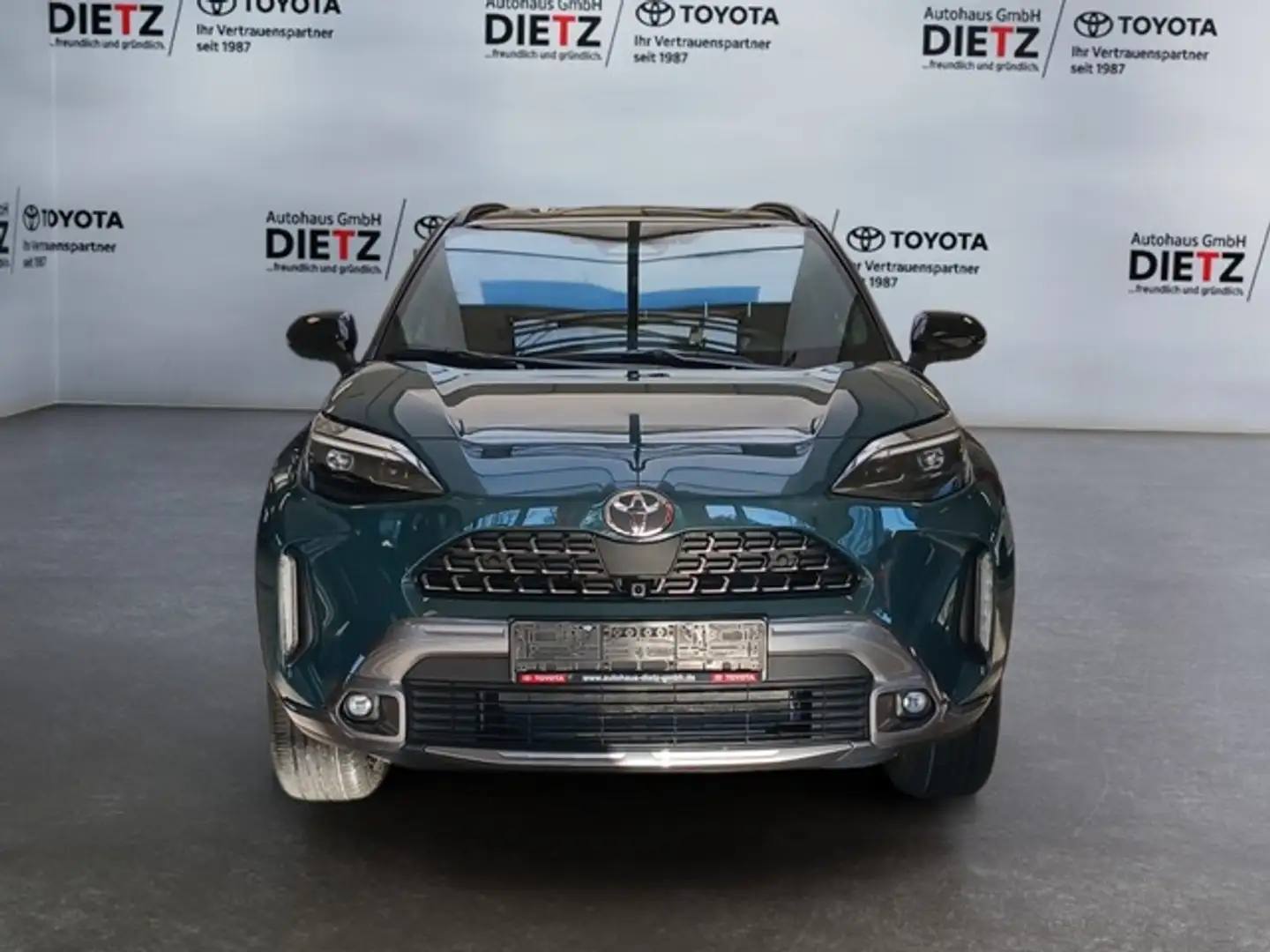 Toyota Yaris Cross 1.5 Hybrid StylePlus*ACC*HUD*360*JBL Grün - 2