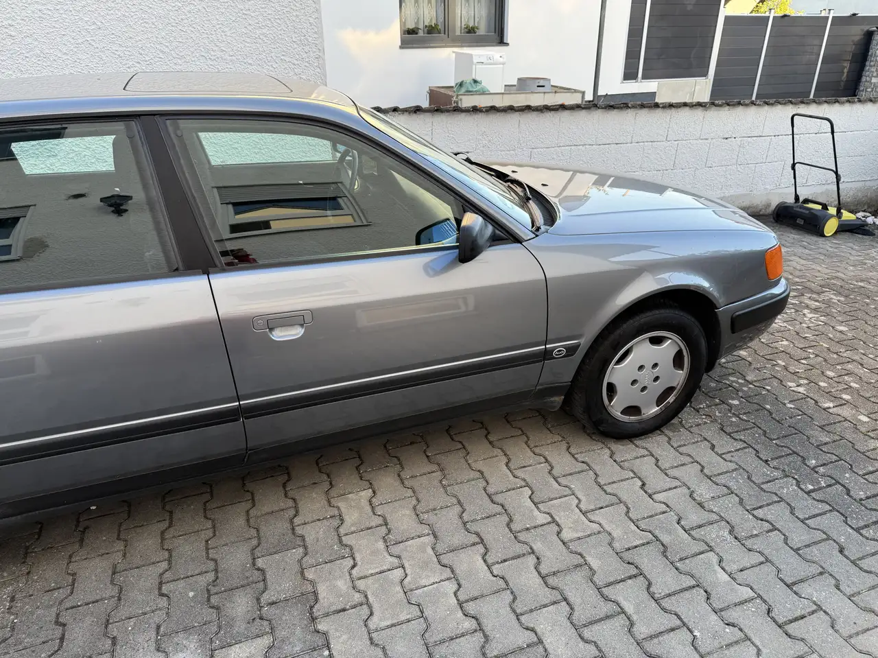 Audi 100 2.3 E, foto 10