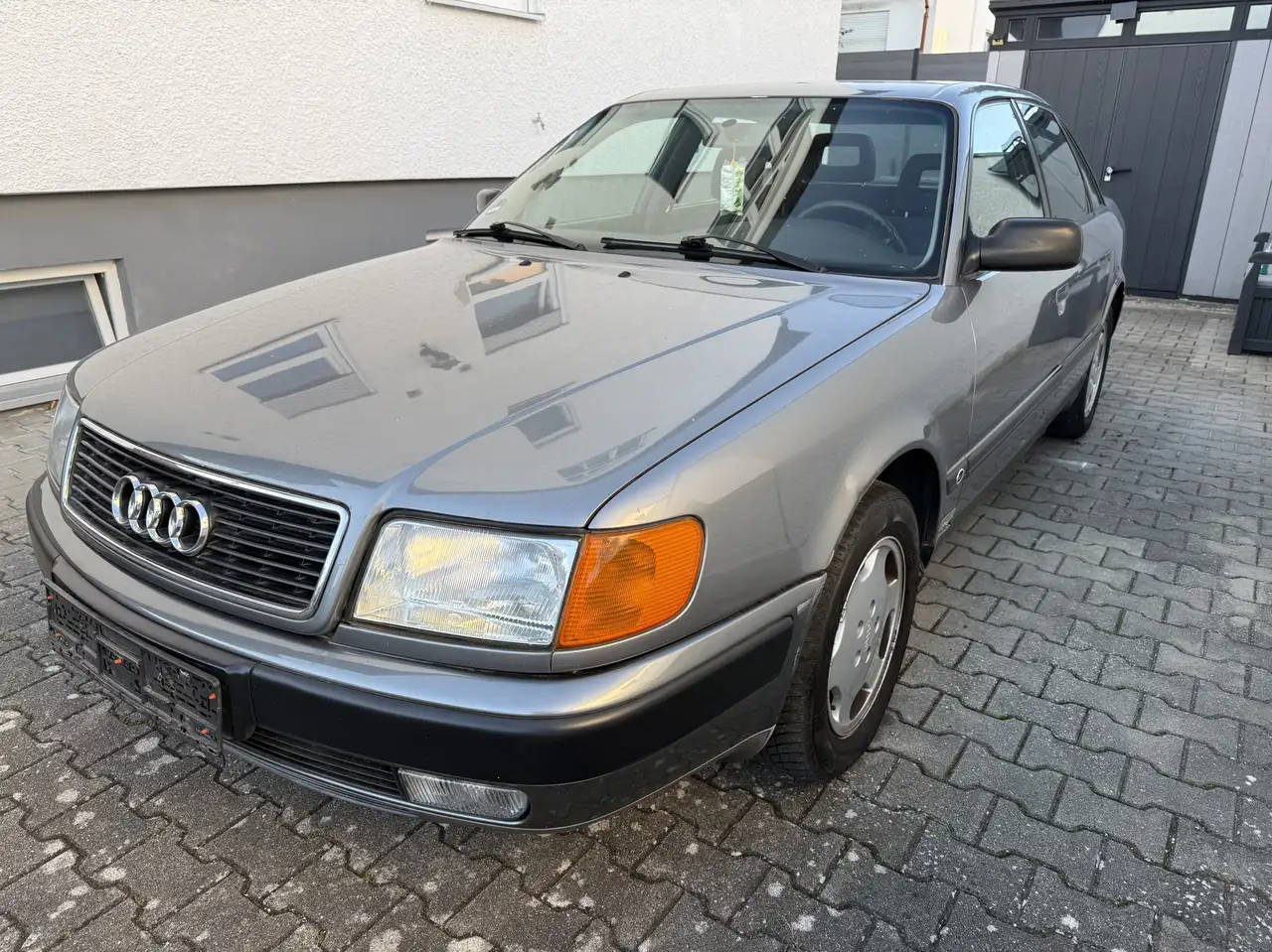 Audi 100 2.3 E, foto 3
