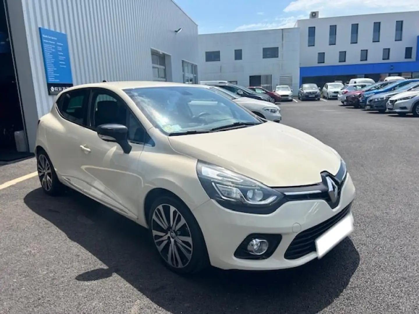 Renault Clio 1.5 dCi 90ch energy Initiale Paris 5p - 2