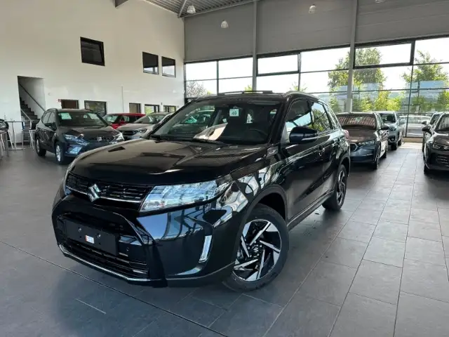 2026 Suzuki Vitara in Black for sale