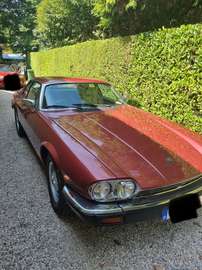V12 - RHD