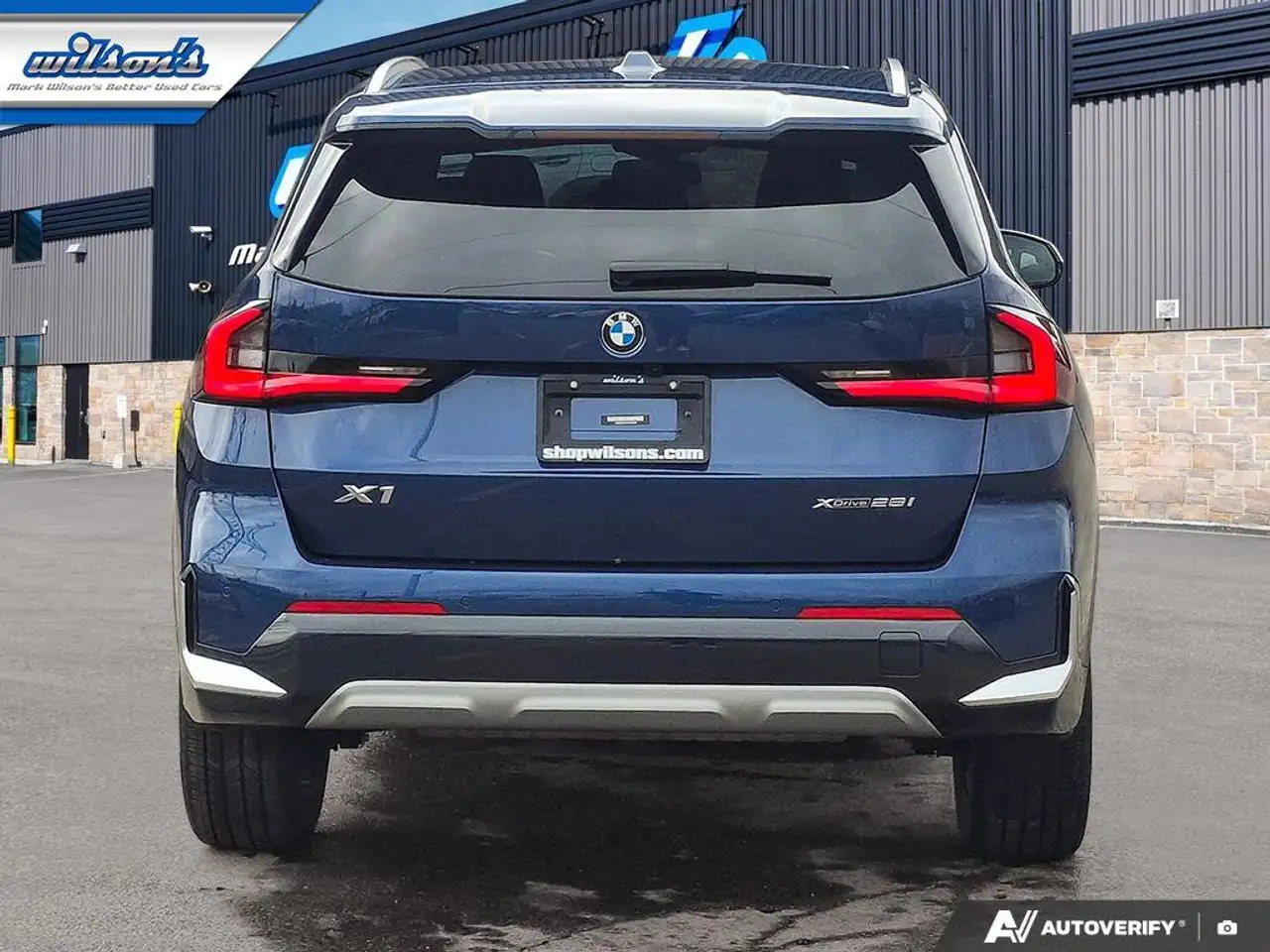 BMW X1 снимка BMW X1