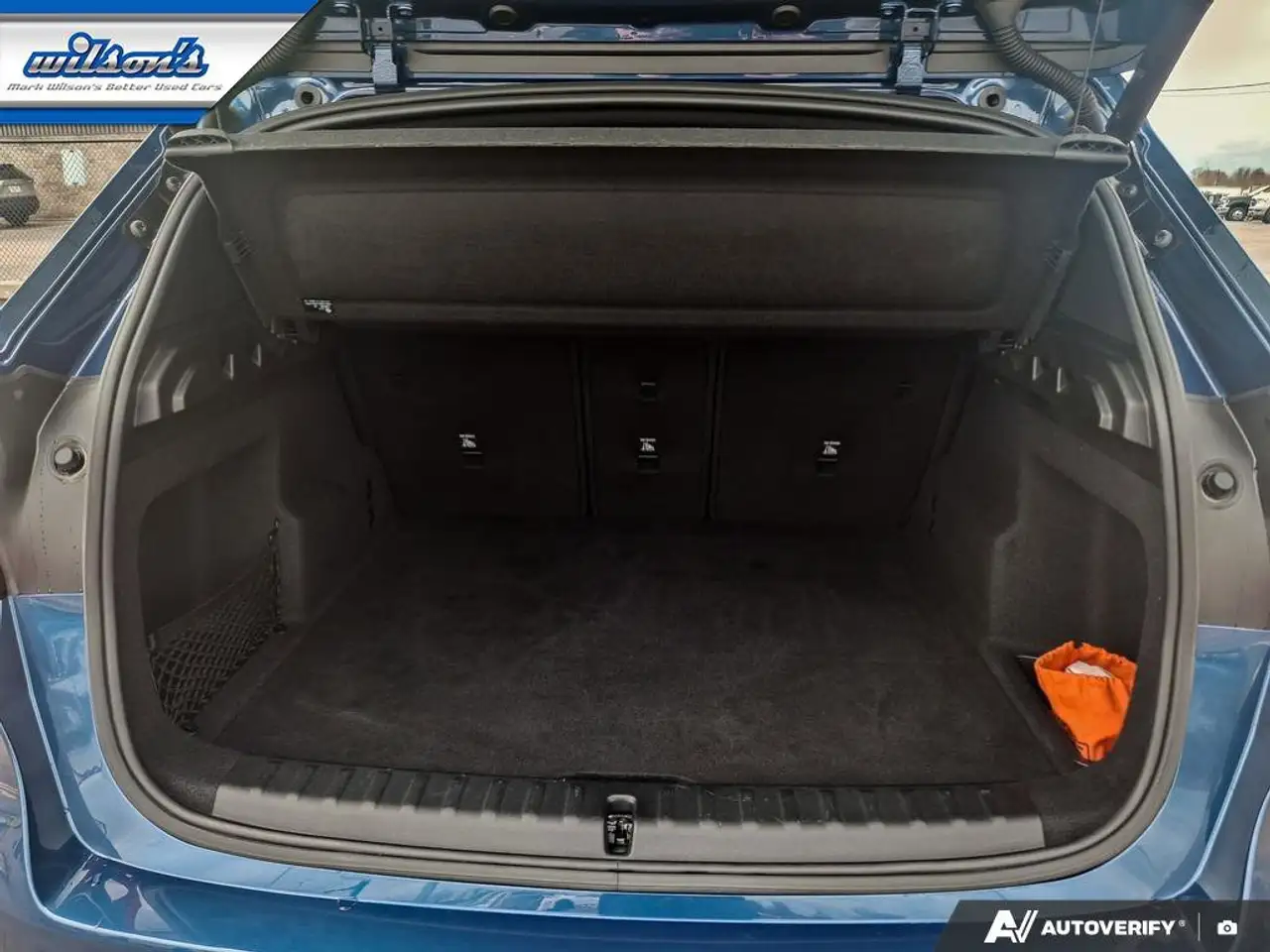 BMW X1 снимка BMW X1