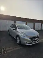 Peugeot 208 1.6 e-HDi 92ch FAP BVM5 Active