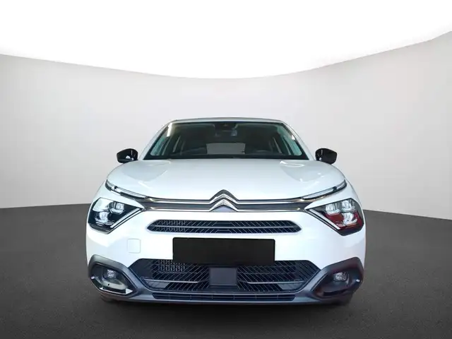 Citroen C4 view 2