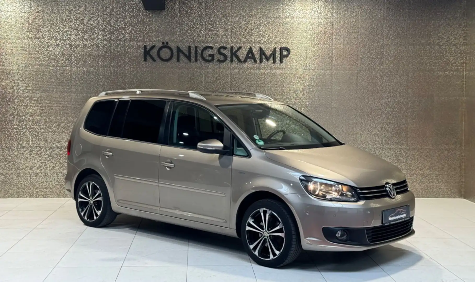 Volkswagen Touran Life * AHK * 7 SITZ * SHZ * Beige - 1